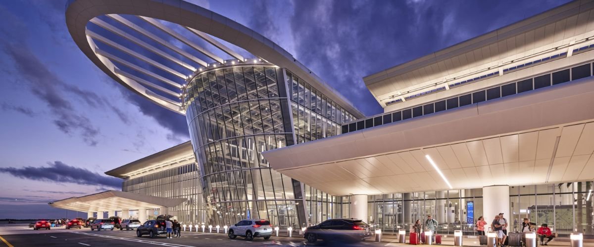 Air Canada MCO Terminal – Orlando Airport